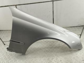 крыло переднее правое Mercedes-Benz C-Класс W203/S203/CL203 2003, 2.2 л., дизель, МКПП, серый, седан