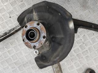 Кулак (корпус ступицы) передний левый Audi A6 4F/C6 2006, 3.2 л., бензин, АКПП, серый, седан, 4F0257