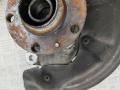 Кулак (корпус ступицы) передний левый Audi A6 4F/C6 2006, 3.2 л., бензин, АКПП, серый, седан, 4F0257 - фото №3