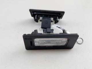 подсветка номера Volkswagen Passat B6 2009, 2.0 л., дизель, АКПП, серый, универсал, 8T0943021