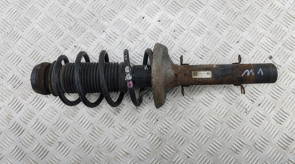 стойка передняя Skoda Octavia mk1 (A4 1U) 2003, 1.8 л., бензин, МКПП, чёрный, универсал, 1J0413031 - фото №1