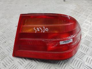 фонарь задний правый Mercedes-Benz E W210 1998, 2.4 л., бензин, АКПП, серый, седан, 2108204464