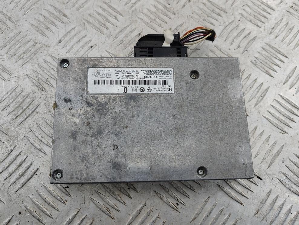 блок Bluetooth SEAT Leon 2010, 1.6 л., дизель, МКПП, серый, хетчбэк 5 дв., 1Z0035729E