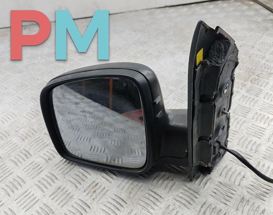зеркало левое Volkswagen Caddy 3 поколение 2006, 2.0 л., бензин, МКПП, красный, фургон - фото №1
