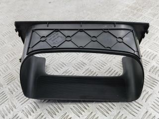 Рамка (обрамление) щитка приборов Volkswagen Golf-3 1994, 1.6 л., бензин, МКПП, красный, хетчбэк 5 дв., 1H6857059