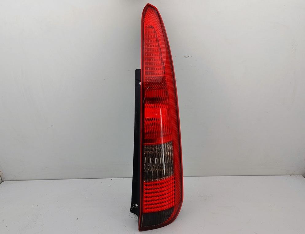 фонарь задний правый Ford Fusion 1 поколение 2004, 1.4 л., бензин, МКПП, синий, хетчбэк 5 дв., 2N1113A602BG - фото №1