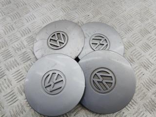 колпак колесный Volkswagen Golf 3 поколение 1994, 1.6 л., бензин, МКПП, красный, хетчбэк 5 дв., 1H0601149H
