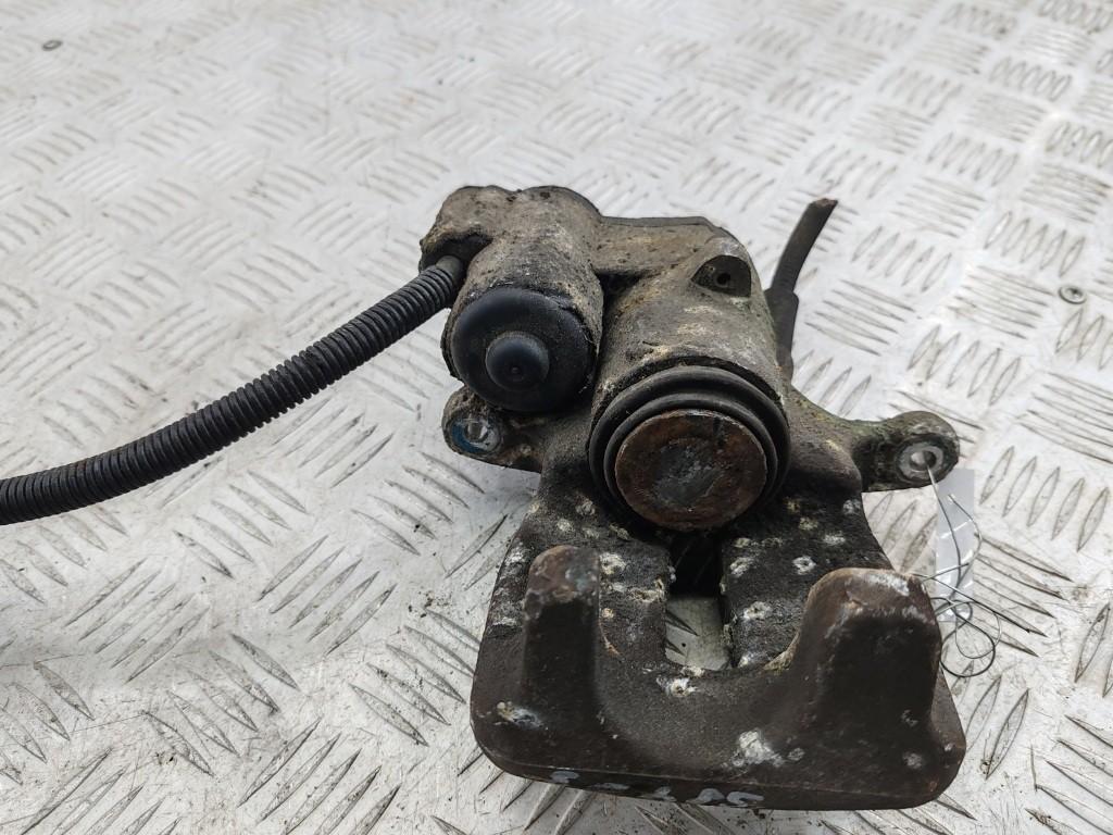 суппорт задний правый Audi A8 D3 2003, 4.2 л., бензин, АКПП, синий, седан