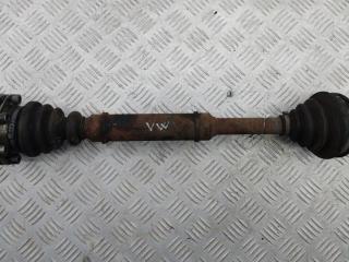 полуось передняя левая (приводной вал, ШРУС) Volkswagen Passat B5 1999, 1.8 л., бензин, МКПП, красный, универсал