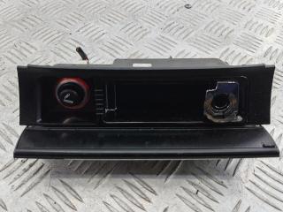 пепельница Volkswagen Passat B6 2007, 1.8 л., бензин, МКПП, серый, универсал, 3C0863284G