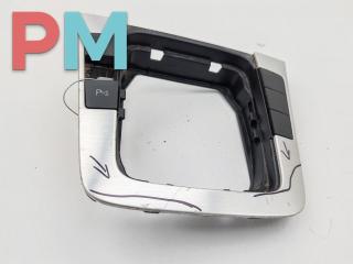 рамка обрамление кулисы Volkswagen Passat B6 2009, 2.0 л., дизель, АКПП, серый, универсал, 3C0864263F