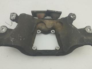 кронштейн КПП Audi A6 4F/C6 2004, 2.4 л., бензин, МКПП, чёрный, седан, 4F0399263K