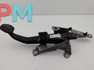 педаль сцепления Ford Focus 2 поколение [рестайлинг] 2007, 1.6 л., дизель, МКПП, красный, универсал, 4M517B633XD
