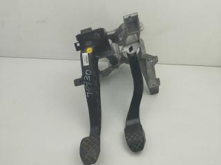 узел педальный (блок педалей) Audi A6 4F/C6 2004, 2.4 л., бензин, МКПП, чёрный, седан, 4F1721117A