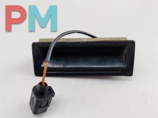 кнопка открытия багажника Volkswagen Golf 4 поколение 2001, 1.6 л., бензин, МКПП, серый, универсал, 1J0827566D