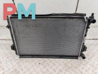 радиатор охлаждения Volkswagen Golf 5 поколение 2005, 1.4 л., бензин, МКПП, серый, хетчбэк 5 дв., 1K0121251CD