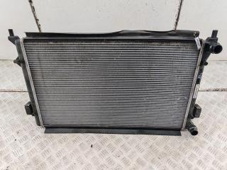 радиатор охлаждения Volkswagen Golf 5 поколение 2005, 1.4 л., бензин, МКПП, серый, хетчбэк 5 дв., 1K0121251CD