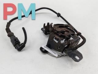 замок капота Volkswagen Bora 1 поколение 2000, 1.9 л., дизель, МКПП, зелёный, универсал, 1J0823509C