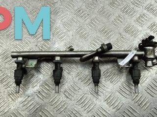 Форсунка топливная (комплект) Volkswagen Passat B5 1999, 1.8 л., бензин, МКПП, красный, универсал, 06B133551B