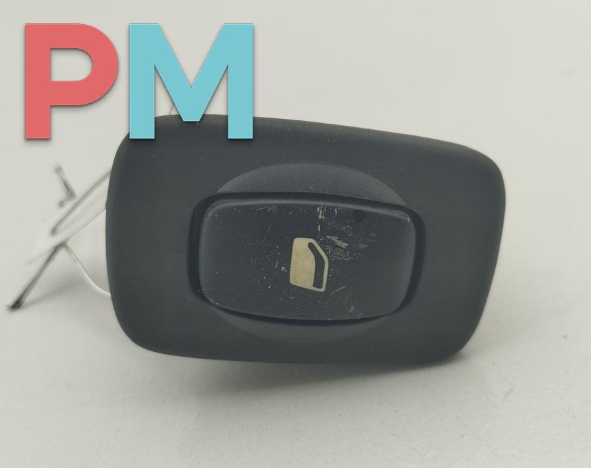 кнопка стеклоподъемника заднего левого Citroen C5 1 поколение 2003, 1.8 л., бензин, МКПП, серый, универсал, 96326947 - фото №1