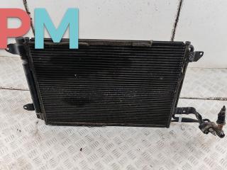 радиатор кондиционера Volkswagen Golf 5 поколение 2005, 1.4 л., бензин, МКПП, серый, хетчбэк 5 дв., 1K0820191A
