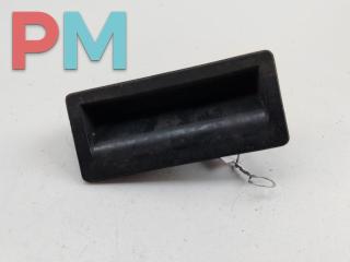 кнопка открытия багажника Volkswagen Passat B6 2009, 2.0 л., дизель, АКПП, серый, универсал, 5N0827566
