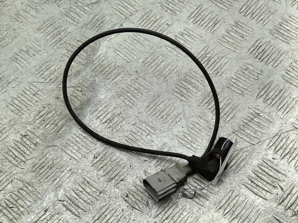 датчик коленвала Volkswagen Bora 1 поколение 2001, 2.0 л., бензин, МКПП, серый, седан, 0261210147 - фото №1