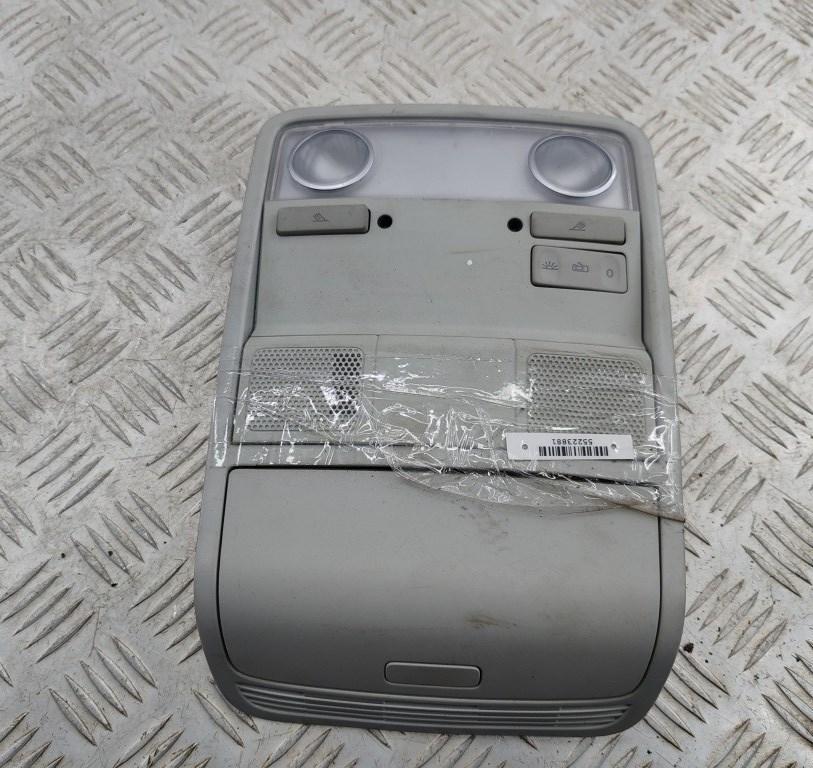 фонарь салона (плафон) Volkswagen Passat B6 2009, 2.0 л., дизель, АКПП, серый, универсал, 3C0867489