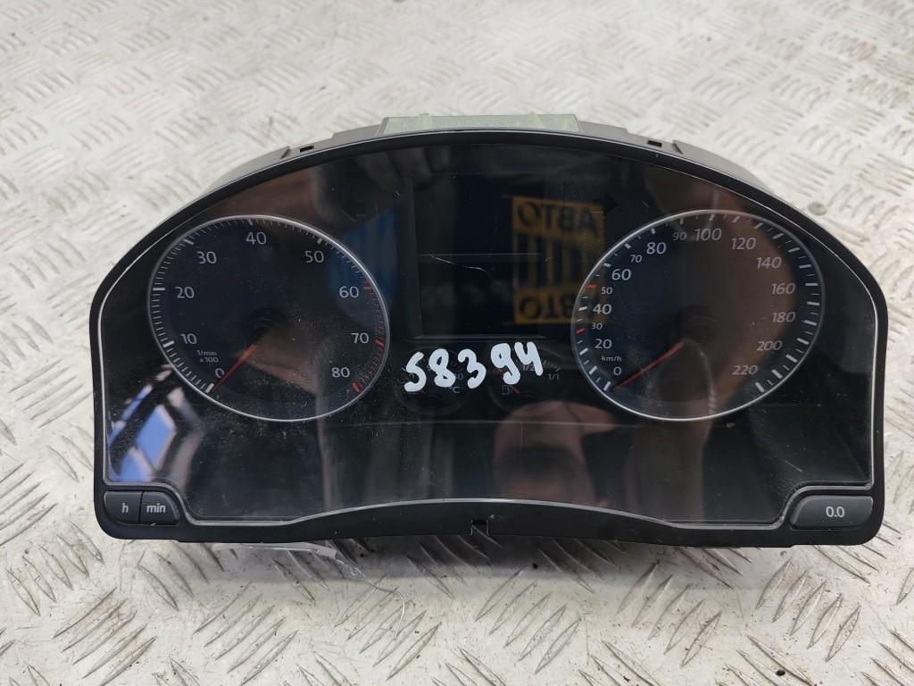 приборная панель Volkswagen Golf-5 2005, 1.4 л., бензин, МКПП, серый, хетчбэк 5 дв., 1K0920851F