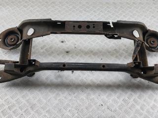 подрамник передний Ford Focus 2 поколение [рестайлинг] 2008, 2.0 л., дизель, АКПП, серый, универсал