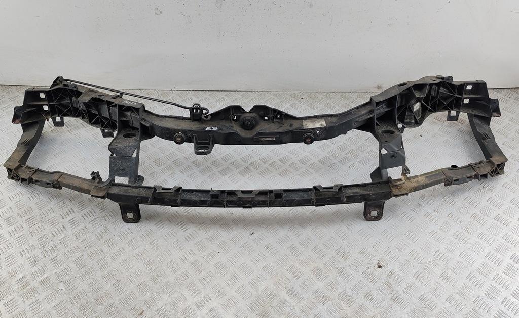 Рамка радиатора Ford Focus II 2007, 1.6 л., дизель, МКПП, красный, универсал, 8M518B041CB