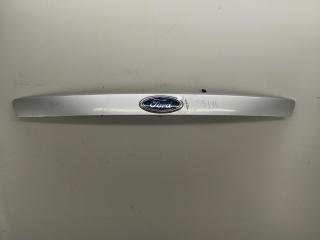 накладка подсветки номера Ford Mondeo 3 поколение 2001, 1.8 л., бензин, МКПП, серый, хетчбэк 5 дв., 1S71F43400AF