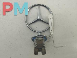 эмблема Mercedes-Benz E-Класс W210/S210 1998, 2.4 л., бензин, АКПП, серый, универсал