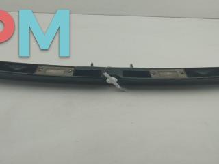 накладка подсветки номера Audi A4 B5 1997, 1.6 л., бензин, МКПП, зелёный, седан, 8D5827576B