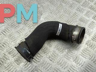 патрубок интеркулера Audi A4 B6 2003, 2.5 л., дизель, МКПП, красный, универсал, 8E0145737A