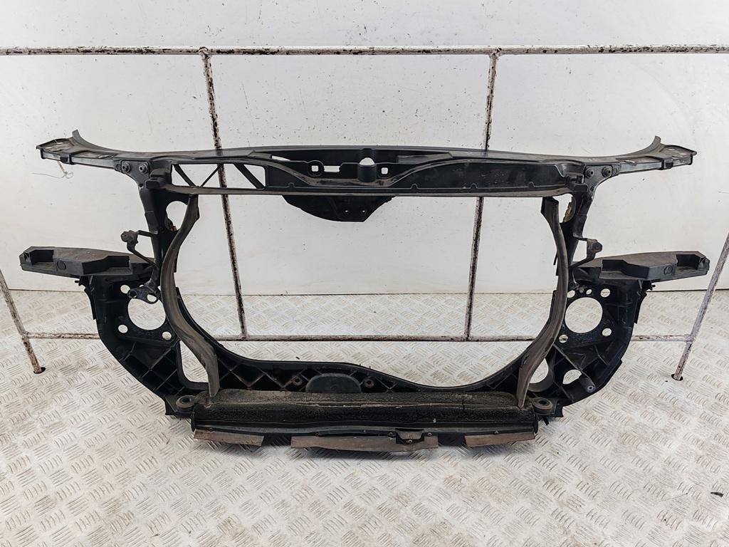 Рамка радиатора Audi A4 B6 2002, 2.0 л., бензин, МКПП, чёрный, седан, 8E0805594B