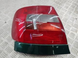 фонарь задний левый Audi A4 B5 1997, 1.6 л., бензин, МКПП, зелёный, седан, 014411927LR