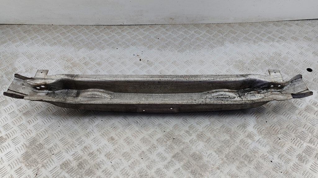 усилитель бампера переднего Audi A6 C6 2006, 3.2 л., бензин, АКПП, серый, седан, 4F0807111