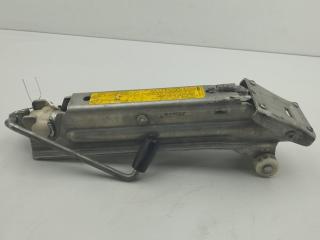 домкрат Audi A6 4F/C6 2006, 3.2 л., бензин, АКПП, серый, седан, 4F0011031