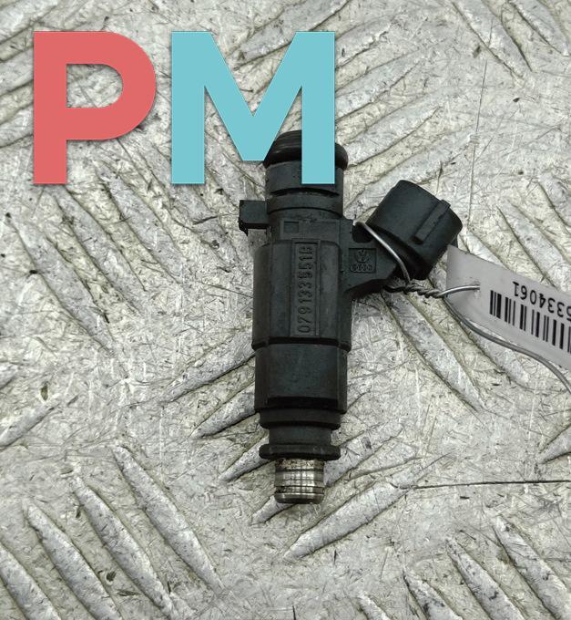 форсунка Audi A8 D3/4E 2003, 4.2 л., бензин, АКПП, синий, седан, 079133551B, 0280156180 - фото №1