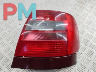 фонарь задний правый Audi A4 B5 [рестайлинг] 1998, 1.8 л., Ti, бензин, АКПП, красный, седан, 8D0945096D