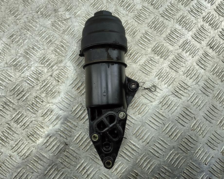 корпус масляного фильтра Audi A6 C6 2006, 3.2 л., бензин, АКПП, седан, 06E115405A