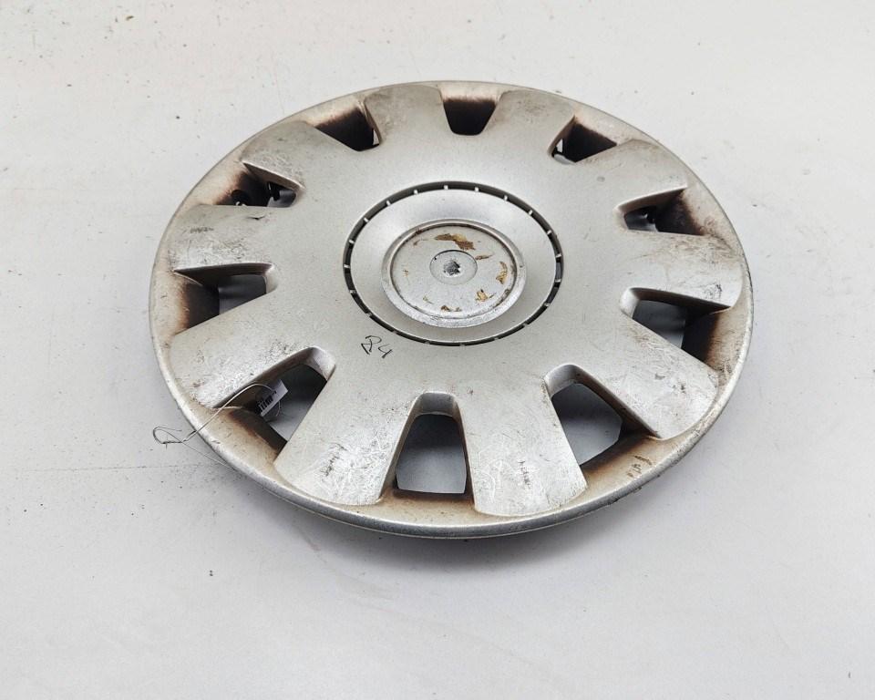 колпак колесный Volkswagen Golf-4 2001, 1.9 л., дизель, МКПП, синий, универсал, 1J0601147B