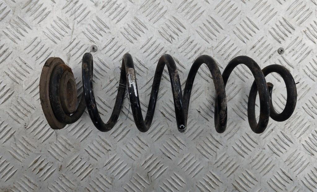 пружина задняя SEAT Leon 2010, 1.6 л., дизель, МКПП, серый, хетчбэк 5 дв.