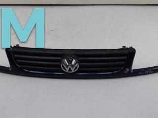 решетка радиатора Volkswagen Passat B4 1994, синий, универсал, 3A0853653C