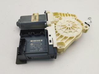 моторчик стеклоподъемника передний правый Volkswagen Passat B6 2008, 2.0 л., дизель, МКПП, синий, универсал, 3C1837462L