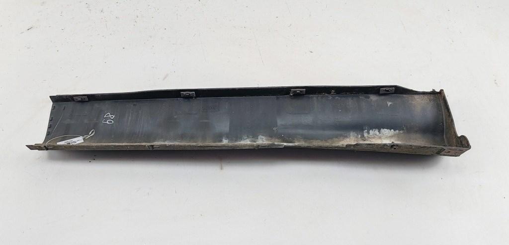 Накладка на порог наружная левая Citroen C5 2003, серый, универсал, 9627893577