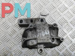 подушка крепления КПП Volkswagen Passat B6 2008, 2.0 л., дизель, МКПП, синий, универсал, 1K0199262CE