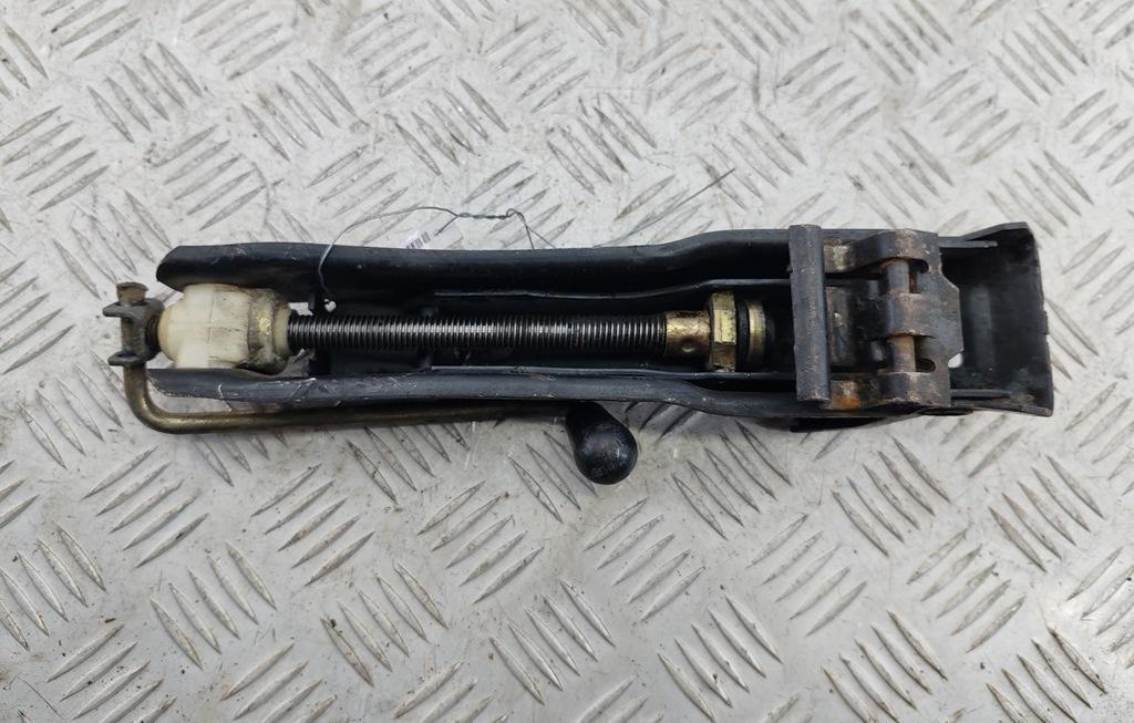 домкрат Volkswagen Passat B6 2008, 2.0 л., дизель, МКПП, синий, универсал, 1H0011031