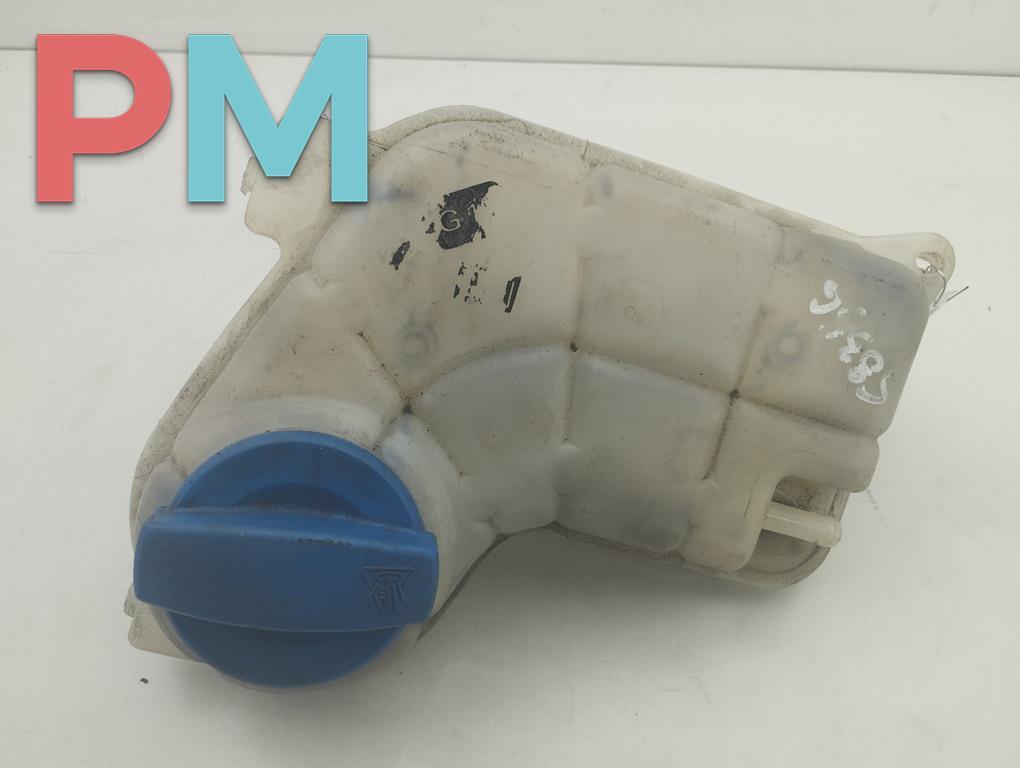 бачок расширительный Audi A4 B6 2002, 2.0 л., бензин, 8E0121403 - фото №1